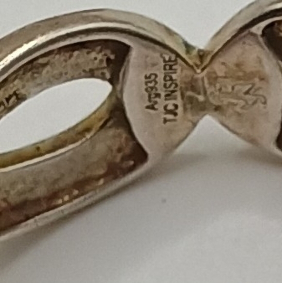 Elegant Pearl and Ruby Gemstone Ring Size 8 - Picture 9 of 9